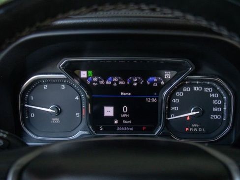 Used 2023 GMC Sierra 3500 Denali image 14