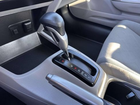 Used 2012 Honda Civic LX image 25