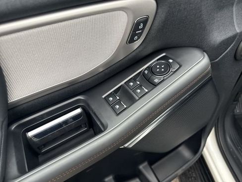 New 2025 Ford Expedition Max Active image 17