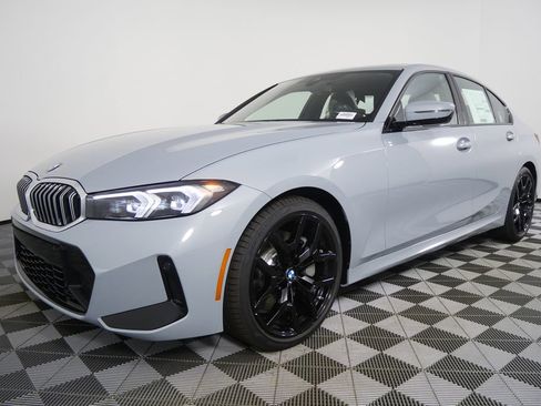 New 2026 BMW 330i Sedan w/ M Sport Package image 8