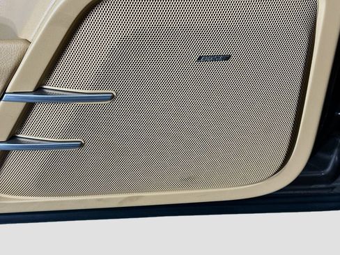 Used 2016 Porsche Cayenne image 20