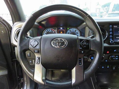 Certified 2021 Toyota Tacoma TRD Pro AWD/4WD image 42