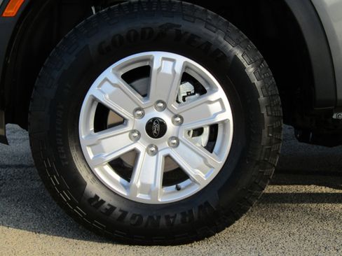 New 2025 Ford Ranger XL w/ Trailer Tow Package image 9