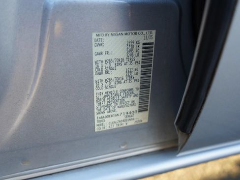 Used 2016 Nissan Frontier SV w/ SV Value Truck Package RWD image 10