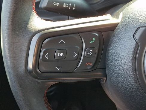 Used 2024 Jeep Wrangler Unlimited Rubicon AWD/4WD image 19