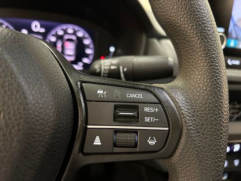 Used 2024 Honda Accord EX image 22