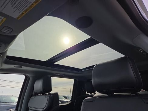 Used 2025 Ford F350 Lariat w/ Lariat Ultimate Package image 9