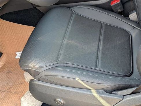 New 2026 Mercedes-Benz GLC 300 4MATIC image 4