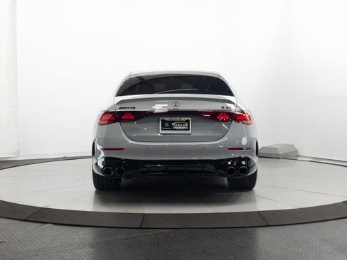 Used 2025 Mercedes-Benz E 53 AMG e 4MATIC Sedan image 32