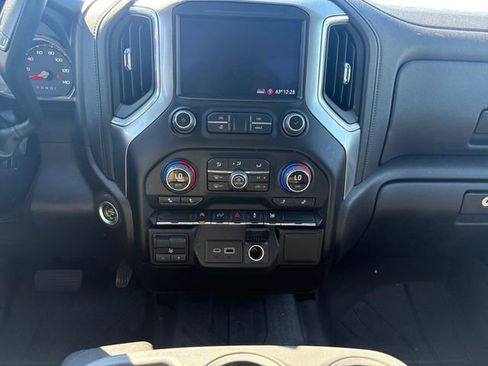 Used 2022 Chevrolet Silverado 1500 RST w/ Rally Edition image 11