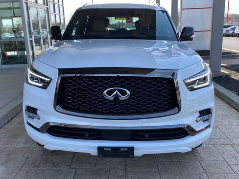 Used 2024 INFINITI QX80 Sensory image 2