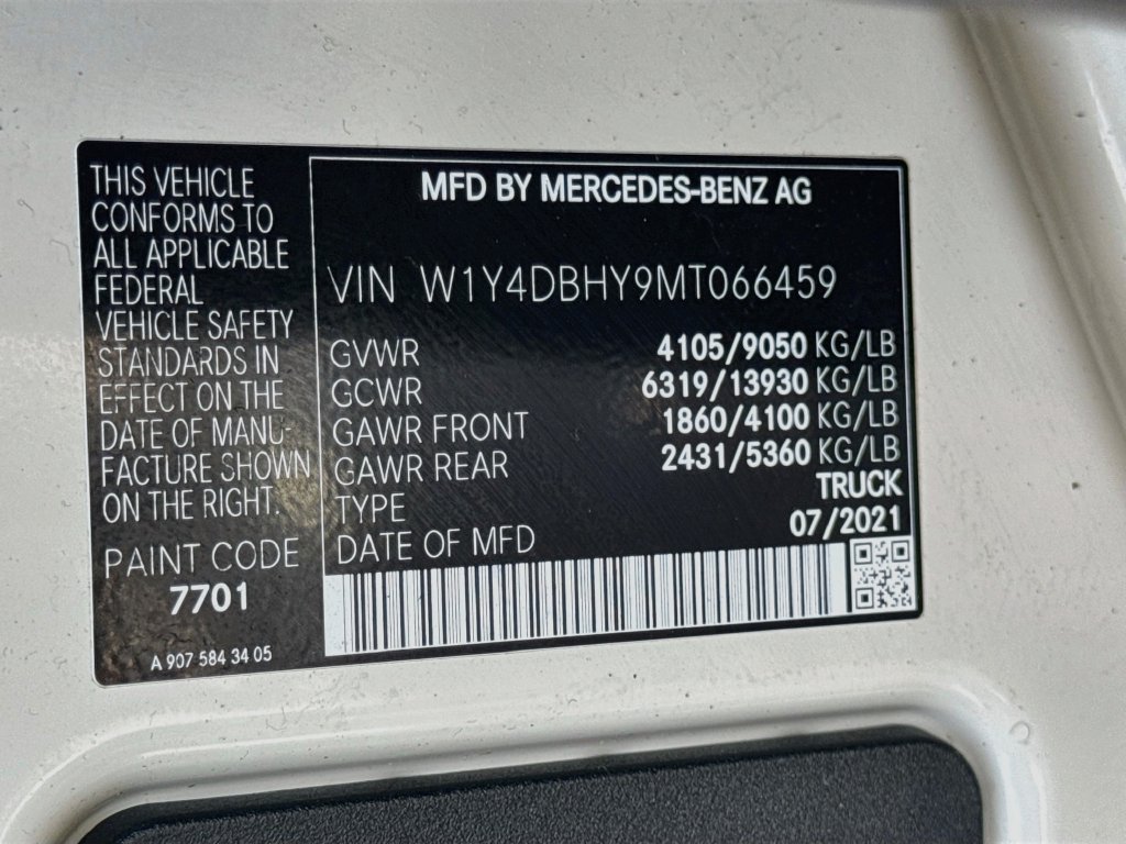 Used 2021 Mercedes-Benz Sprinter 2500 image 31