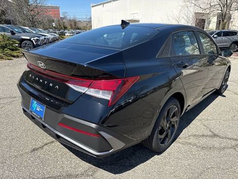 New 2026 Hyundai Elantra Sport FWD image 9