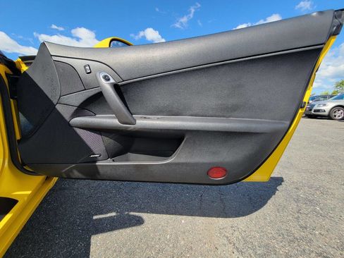 Used 2005 Chevrolet Corvette Convertible w/ Preferred Equipment Group image 27