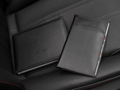 Used 2019 Bentley Bentayga V8 image 46