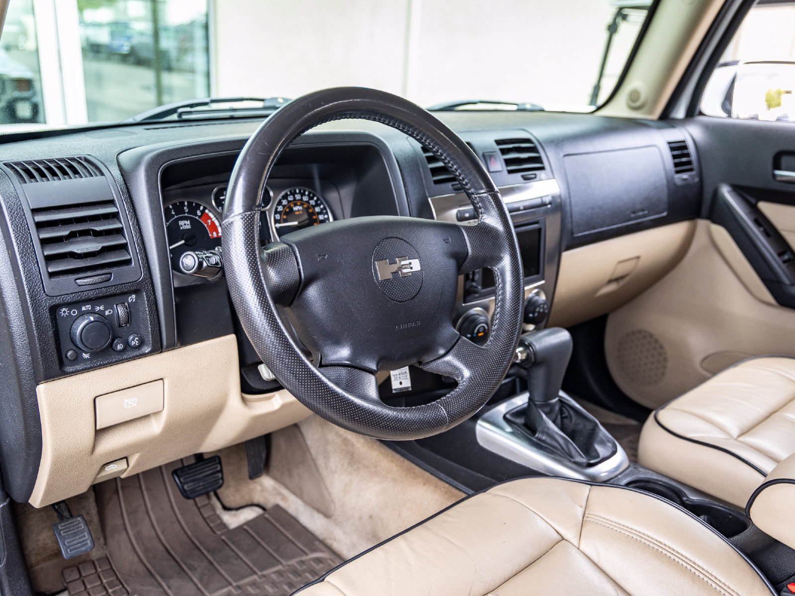 Used 2008 HUMMER H3 Luxury AWD/4WD image 12