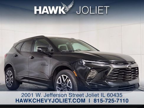 Used 2025 Chevrolet Blazer RS FWD image 1