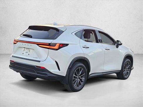 Used 2025 Lexus NX 250 FWD image 3