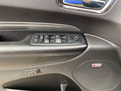 Used 2018 Dodge Durango GT w/ Premium Group image 12