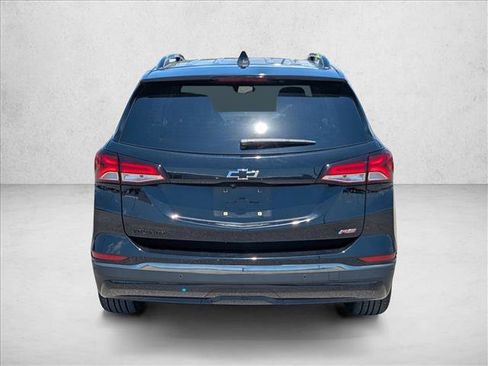 Used 2023 Chevrolet Equinox RS FWD image 6