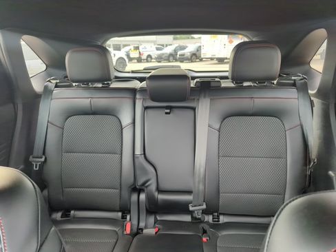 Used 2024 Ford Escape ST-Line w/ Tech Pack #1 FWD image 21