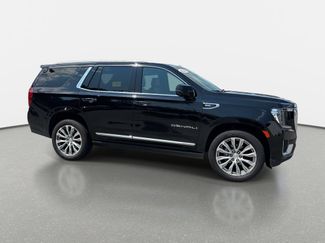Used 2023 GMC Yukon Denali AWD/4WD video 3
