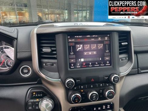 Used 2019 RAM 1500 Laramie AWD/4WD image 16