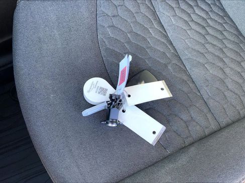 Used 2021 Chevrolet Equinox LT w/ LPO, Floor Liner Package image 14