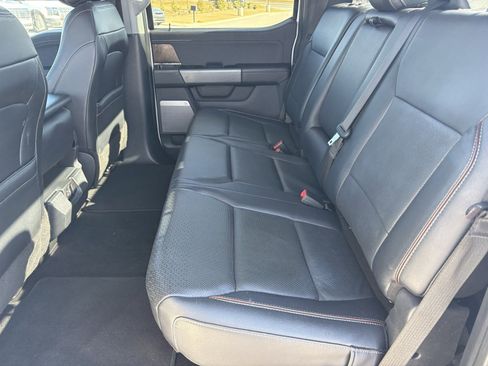 Used 2022 Ford F150 Lariat w/ Equipment Group 501A Mid image 17