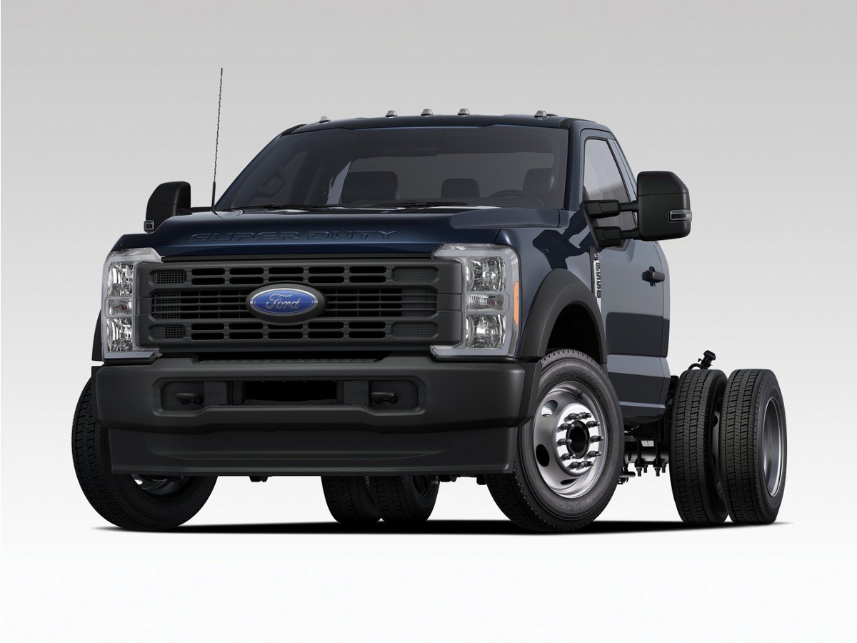 New 2026 Ford F550 2WD Regular Cab Super Duty image 1