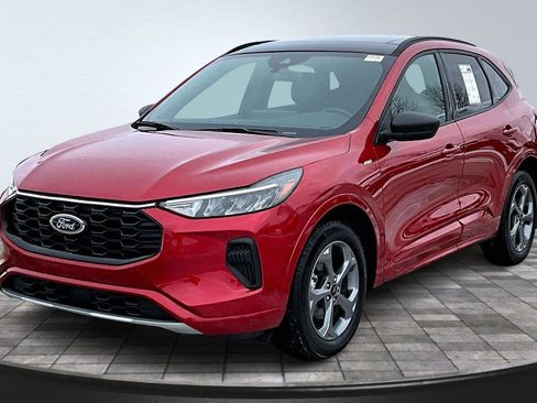 Used 2023 Ford Escape ST-Line w/ Tech Pack #1 image 2