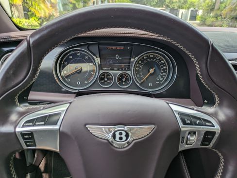 Used 2018 Bentley Flying Spur S W12 AWD/4WD image 30