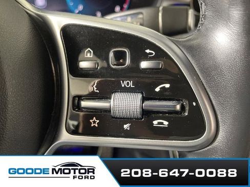 Used 2022 Mercedes-Benz GLC 300 4MATIC image 14