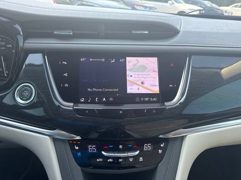 Used 2020 Cadillac XT6 Premium Luxury FWD image 25