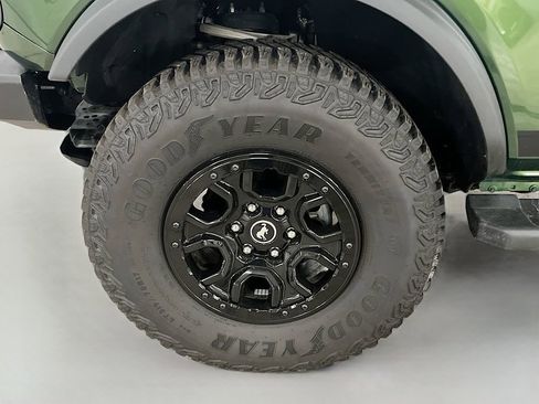 Used 2024 Ford Bronco Wildtrak AWD/4WD image 30