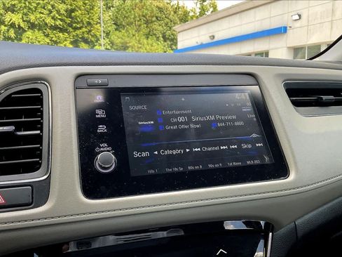 Used 2020 Honda HR-V EX image 32