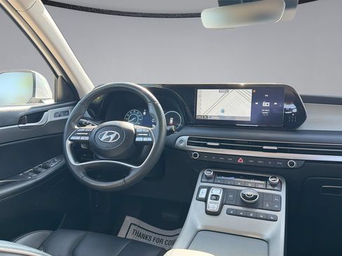 Used 2023 Hyundai Palisade SEL FWD image 19