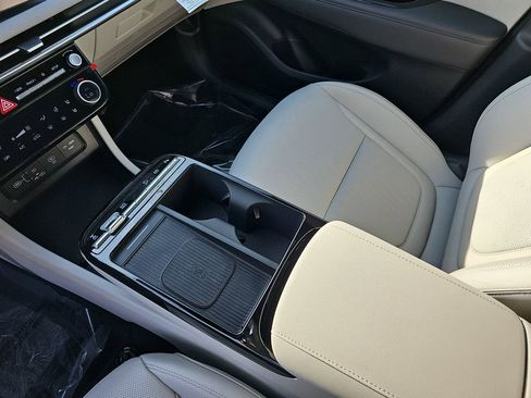 New 2026 Hyundai Tucson Limited image 26