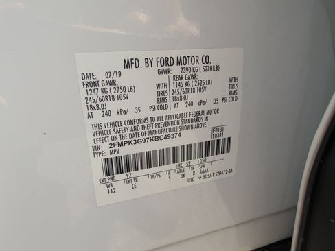 Used 2019 Ford Edge SE w/ SE Fleet Driver's Package FWD image 32