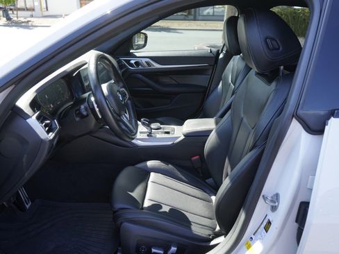 Used 2022 BMW 430i Gran Coupe w/ M Sport Package image 18