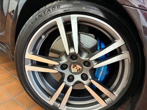 Used 2012 Porsche Panamera 4S image 15