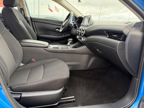 Certified 2024 Nissan Sentra SV FWD image 38
