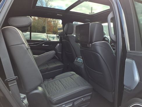 Certified 2023 Cadillac Escalade V image 43