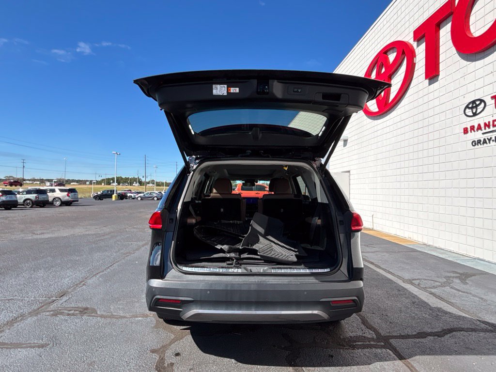 Used 2024 Toyota Grand Highlander AWD image 32