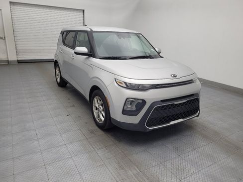 Used 2021 Kia Soul S image 13
