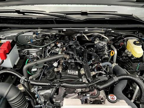 Used 2025 Toyota 4Runner SR5 image 32