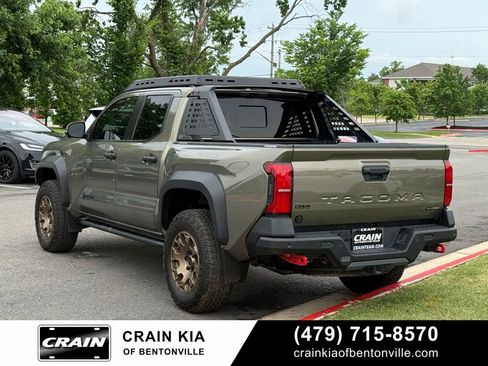 Used 2025 Toyota Tacoma 4x4 Double Cab Hybrid w/ Tow Tech Package image 5