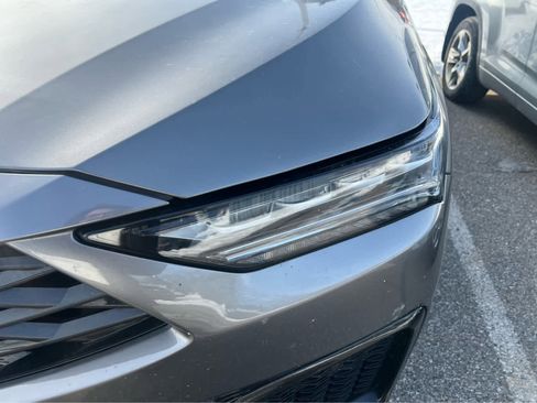 Used 2025 Acura MDX A-Spec image 5