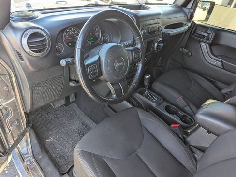 Used 2018 Jeep Wrangler Unlimited Sport w/ Connectivity Group image 22