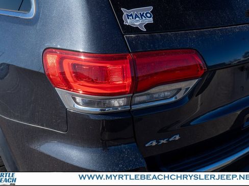 Used 2014 Jeep Grand Cherokee Limited w/ Trailer Tow Group IV image 11